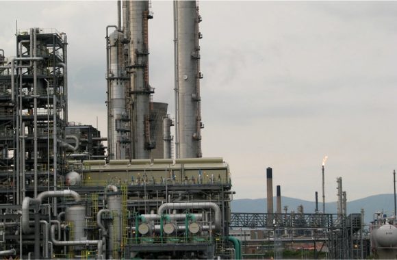 Fluid Catalytic Cracking Unit (FCCU)
